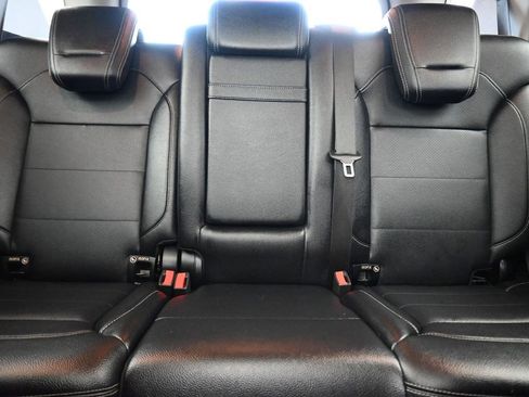Used 2015 Mercedes-Benz ML 350 4MATIC image 27