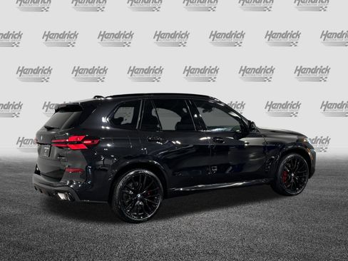 New 2026 BMW X5 xDrive40i w/ M Sport Package AWD/4WD image 6