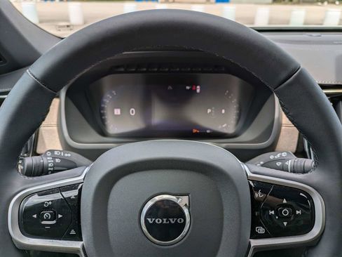 New 2026 Volvo XC90 B6 Ultra w/ Protection Package Premier AWD/4WD image 40