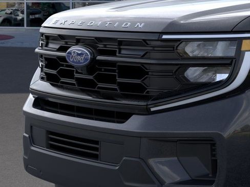 New 2026 Ford Expedition Max Active AWD/4WD image 18