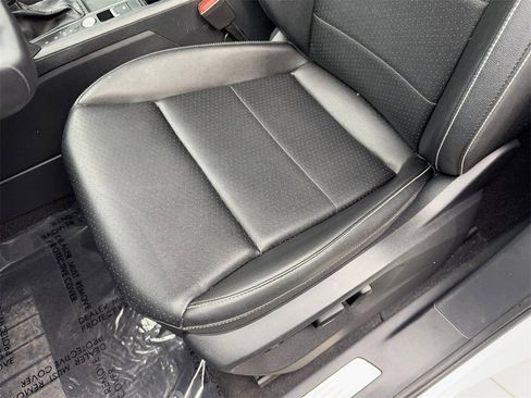 Used 2023 Volkswagen Atlas SE w/ Panoramic Sunroof Package image 28