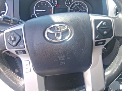 Used 2017 Toyota Tundra Platinum AWD/4WD image 14