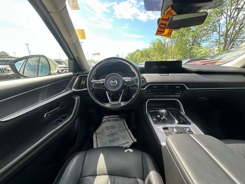Used 2024 MAZDA CX-90 3.3 Turbo w/ Preferred Plus AWD/4WD image 16
