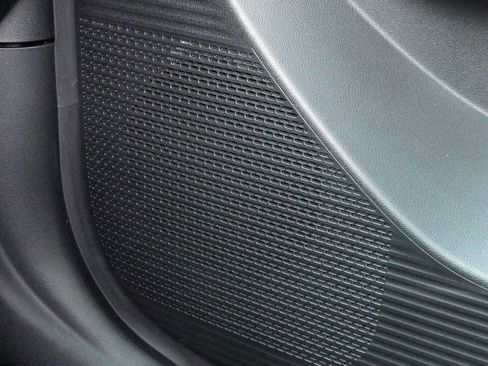 Used 2025 Hyundai Santa Fe XRT image 33