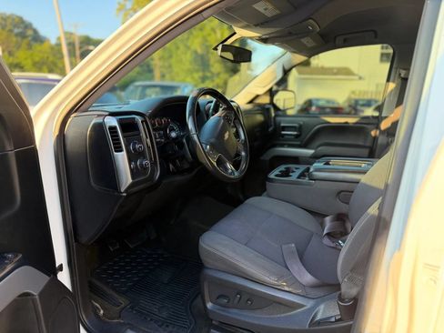 Used 2018 Chevrolet Silverado 1500 LT w/ All Star Edition AWD/4WD image 14