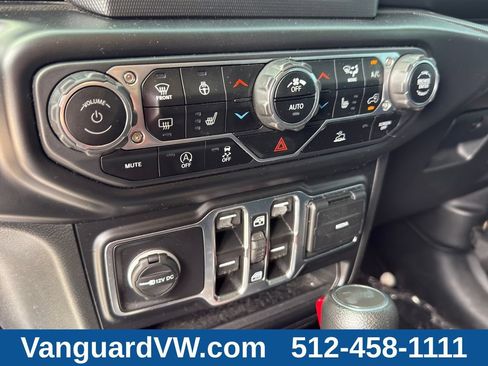 Used 2022 Jeep Wrangler Unlimited Sport AWD/4WD image 17
