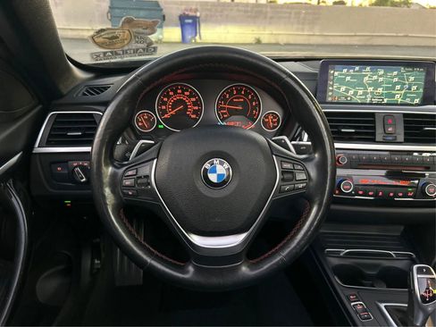 Used 2018 BMW 430i Convertible image 17