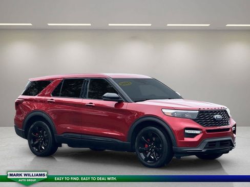 Used 2021 Ford Explorer ST w/ Equipment Group 401A AWD/4WD image 2