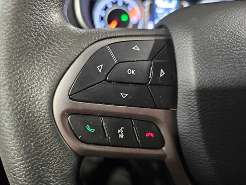 Used 2020 Jeep Cherokee Latitude image 20