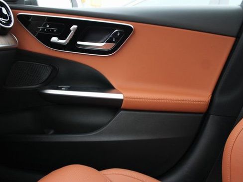 New 2025 Mercedes-Benz C 300 4MATIC Sedan image 28