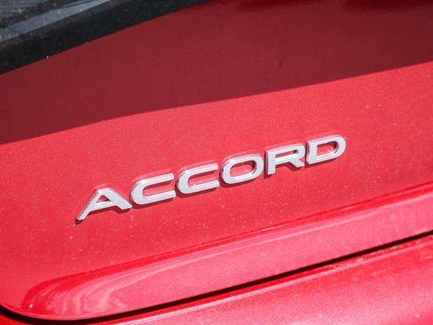 Used 2023 Honda Accord Sport image 9