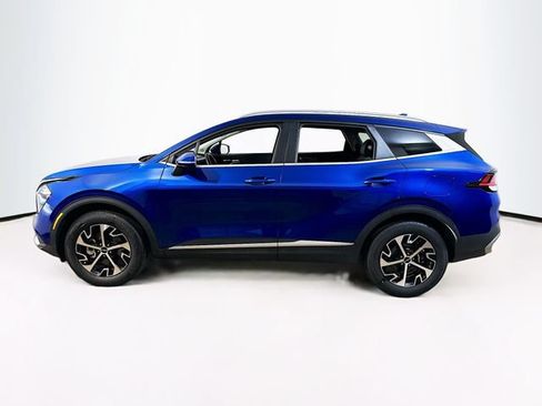 Used 2023 Kia Sportage EX AWD/4WD image 4