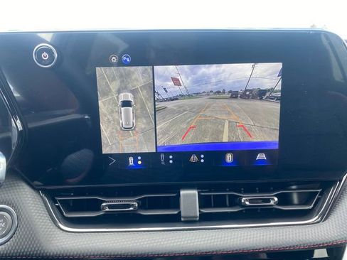 New 2026 Chevrolet Equinox RS w/ Convenience Package III FWD image 21