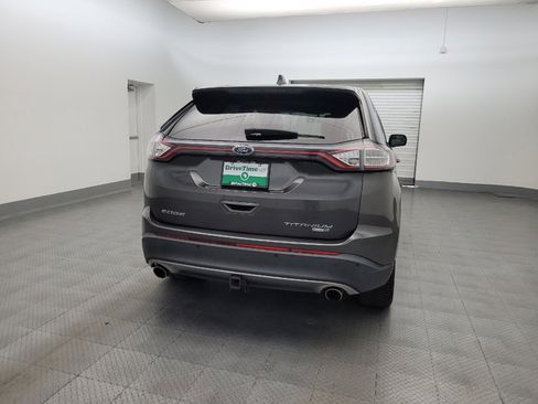 Used 2018 Ford Edge Titanium w/ Equipment Group 301A AWD/4WD image 7