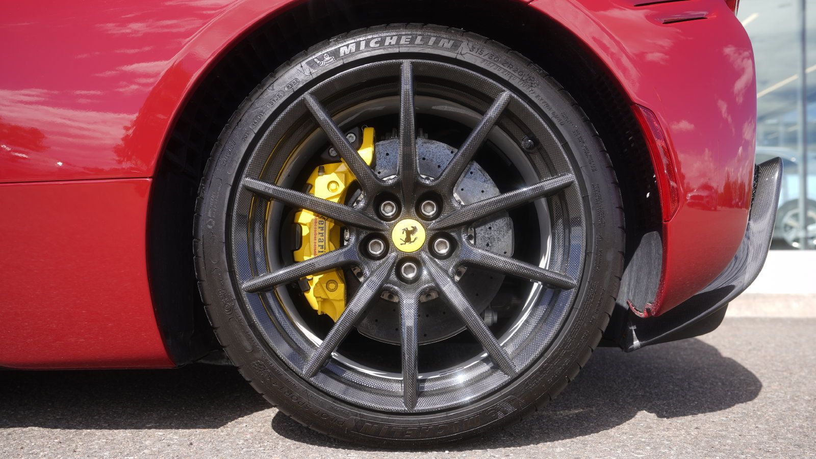 Used 2022 Ferrari SF90 Stradale AWD/4WD image 8