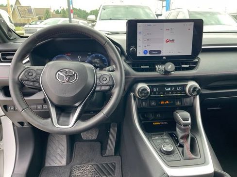 Used 2024 Toyota RAV4 XSE AWD/4WD image 14