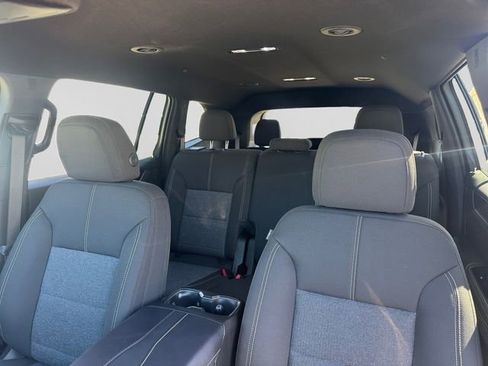 Used 2025 GMC Acadia Elevation w/ LPO, Floor Liner Package image 20