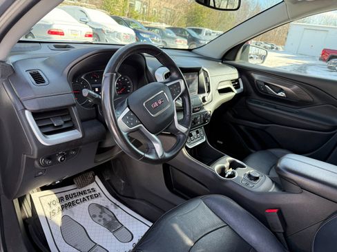 Used 2021 GMC Terrain SLT w/ Infotainment Package II image 13
