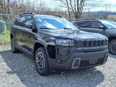 New 2026 Jeep Cherokee Laredo AWD/4WD image 4