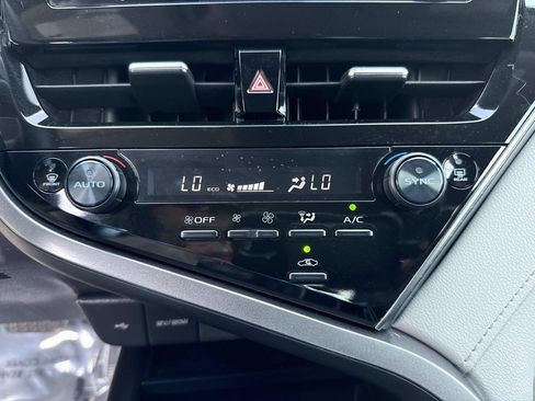 Used 2024 Toyota Camry LE FWD image 31