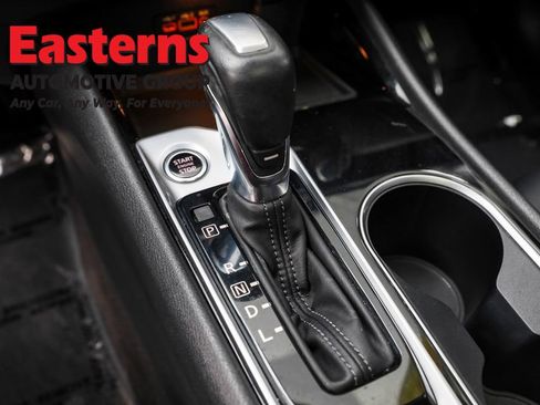 Used 2022 Nissan Altima 2.5 SV w/ SV Premium Package image 13