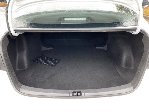 Certified 2024 Toyota Corolla SE image 12