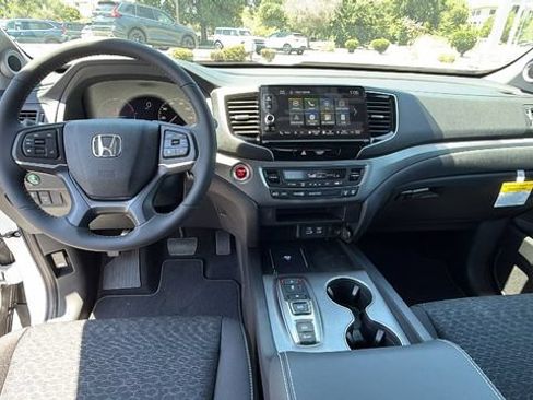 New 2026 Honda Ridgeline Sport image 18