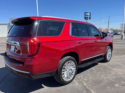 Used 2023 GMC Yukon SLT image 6