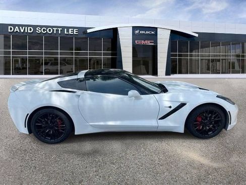Used 2015 Chevrolet Corvette Stingray Coupe w/ 2LT Preferred Equipment Group RWD image 4