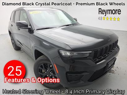 Used 2025 Jeep Grand Cherokee Altitude