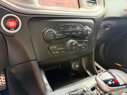 Used 2020 Dodge Charger SRT Hellcat RWD image 26