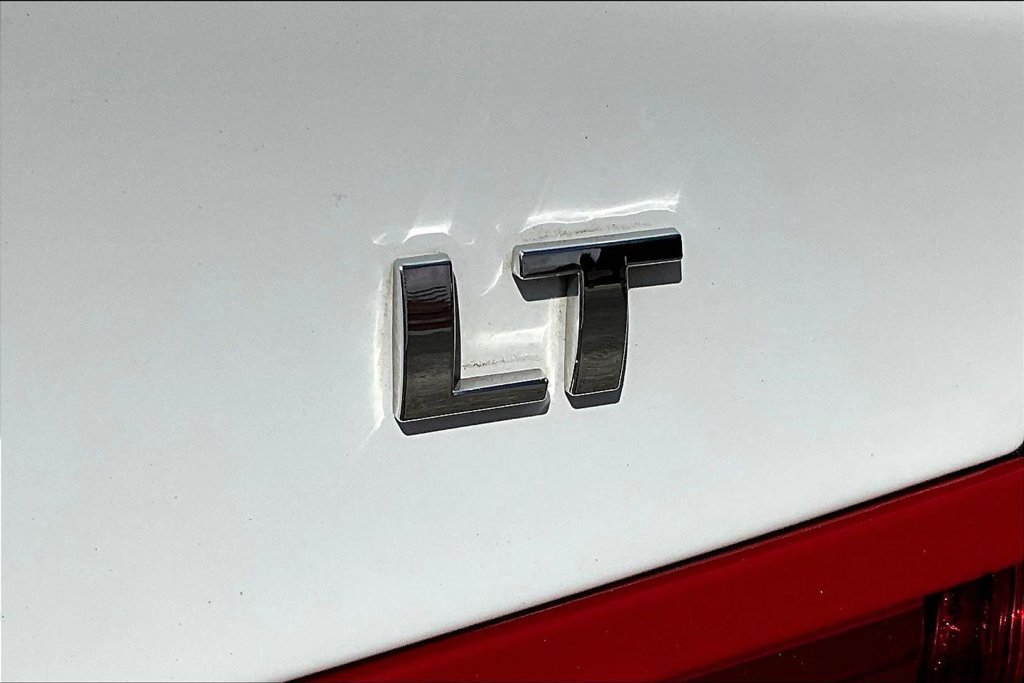 Used 2025 Chevrolet Malibu LT FWD image 25