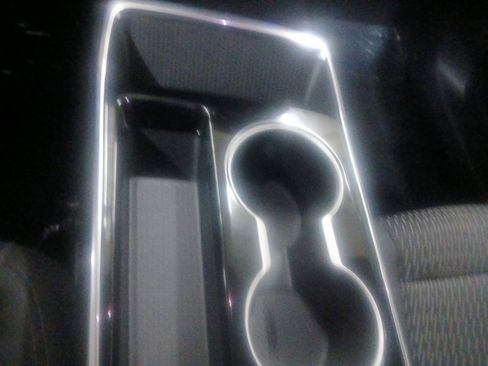 Used 2025 Chevrolet Equinox LT image 14