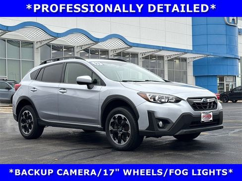 Used 2023 Subaru Crosstrek 2.0i Premium image 2