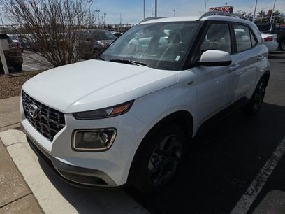Used 2025 Hyundai Venue SEL