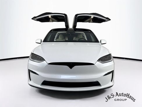 Used 2026 Tesla Model X Plaid AWD/4WD image 2