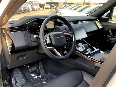 New 2026 Land Rover Range Rover Sport SE AWD/4WD image 9