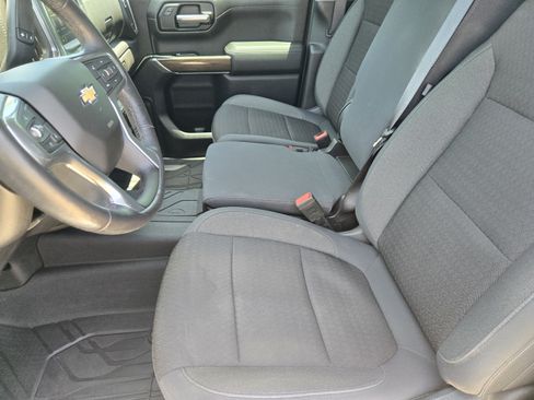 Used 2019 Chevrolet Silverado 1500 LT w/ Texas Edition RWD image 9