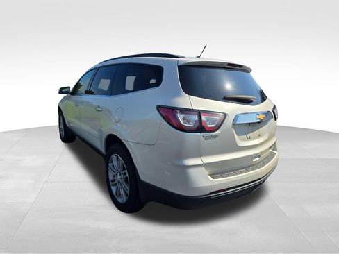 Used 2015 Chevrolet Traverse LT w/ Style and Technology Package FWD image 14