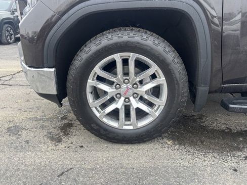 Used 2019 GMC Sierra 1500 SLE w/ SLE Value Package image 9