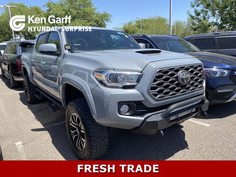 Used 2021 Toyota Tacoma TRD Sport w/ Technology Package RWD image 1