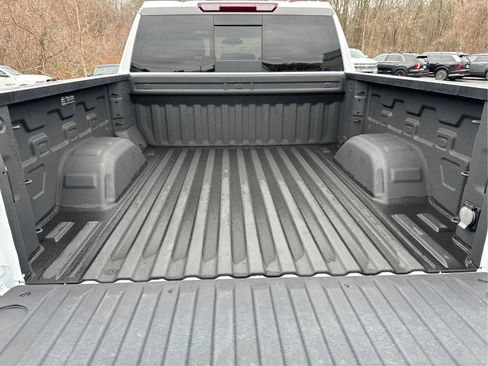 Certified 2024 Chevrolet Silverado 1500 LT Trail Boss w/ Convenience Package II image 13