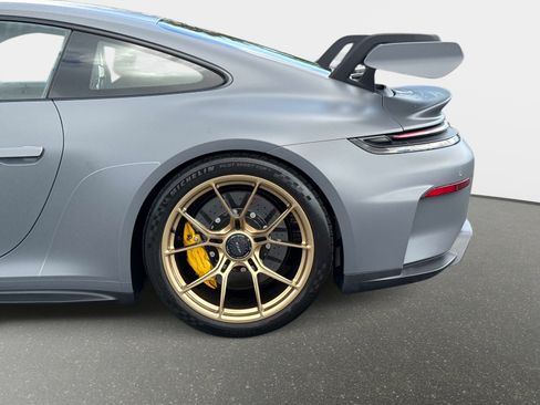 Used 2026 Porsche 911 GT3 w/ Chrono Package RWD image 14