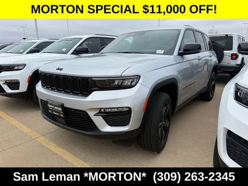 New 2025 Jeep Grand Cherokee Limited w/ Black Appearance Package image 3