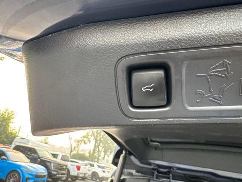 Used 2023 Ford Expedition Max Platinum AWD/4WD image 54