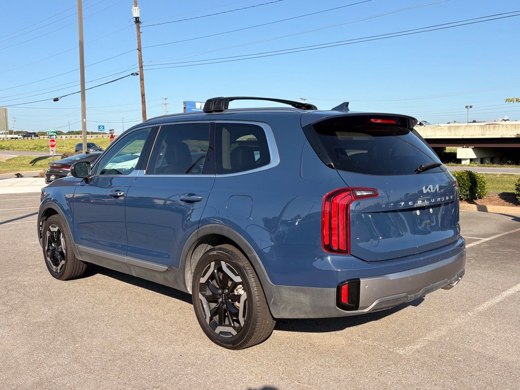Used 2025 Kia Telluride S AWD/4WD image 5