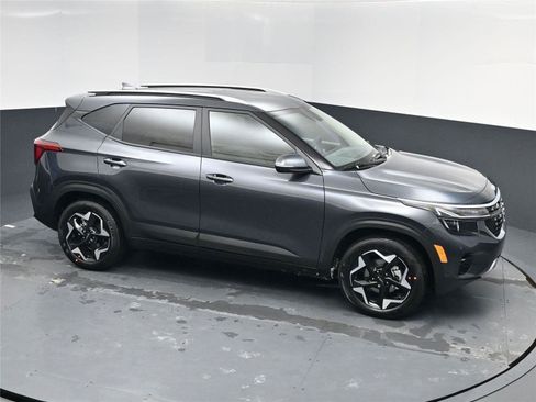 New 2026 Kia Seltos S image 15