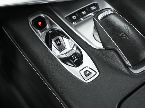 Used 2025 Chevrolet Corvette Stingray Preferred Cpe w/ Z51 Performance Package RWD image 22