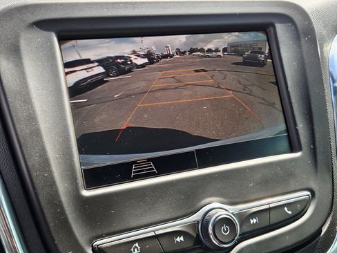 Used 2022 Chevrolet Equinox LT image 25