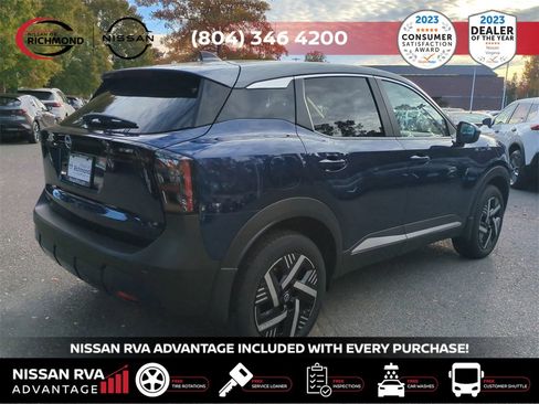 Certified 2025 Nissan Kicks SV image 5